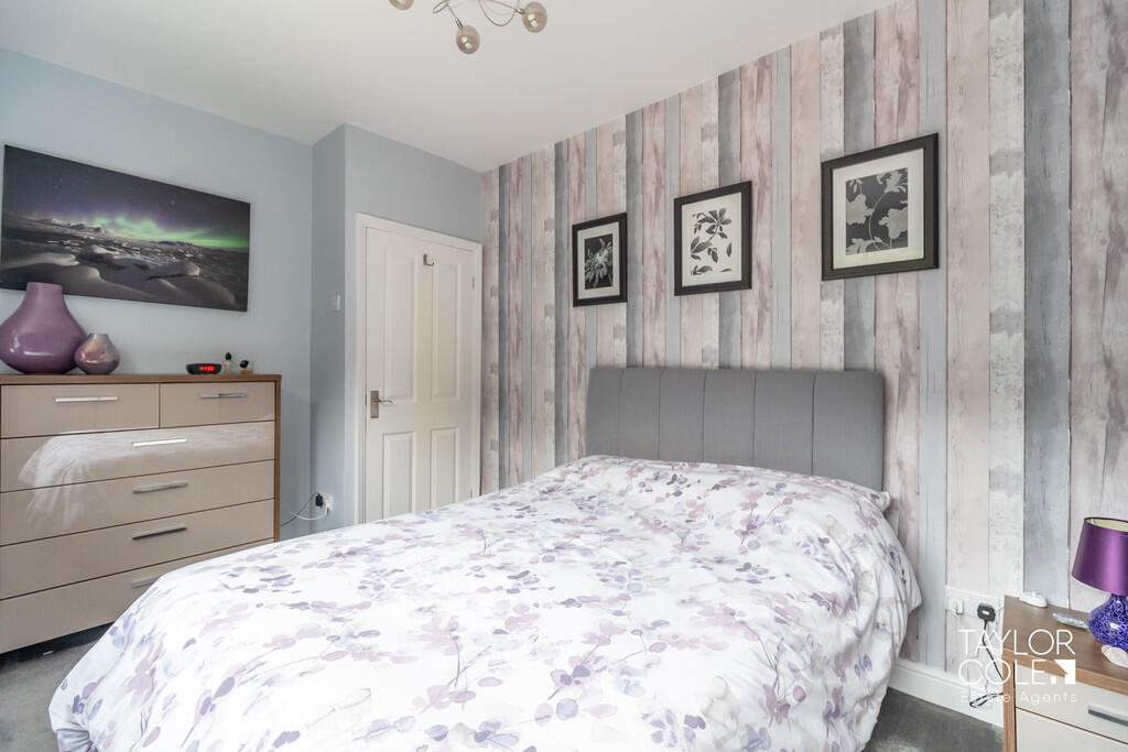 Additional image 17 of Watling Street, Hints