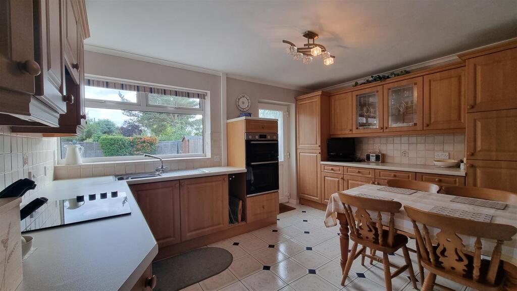 Additional image 6 of Chapel Drive, Wythall