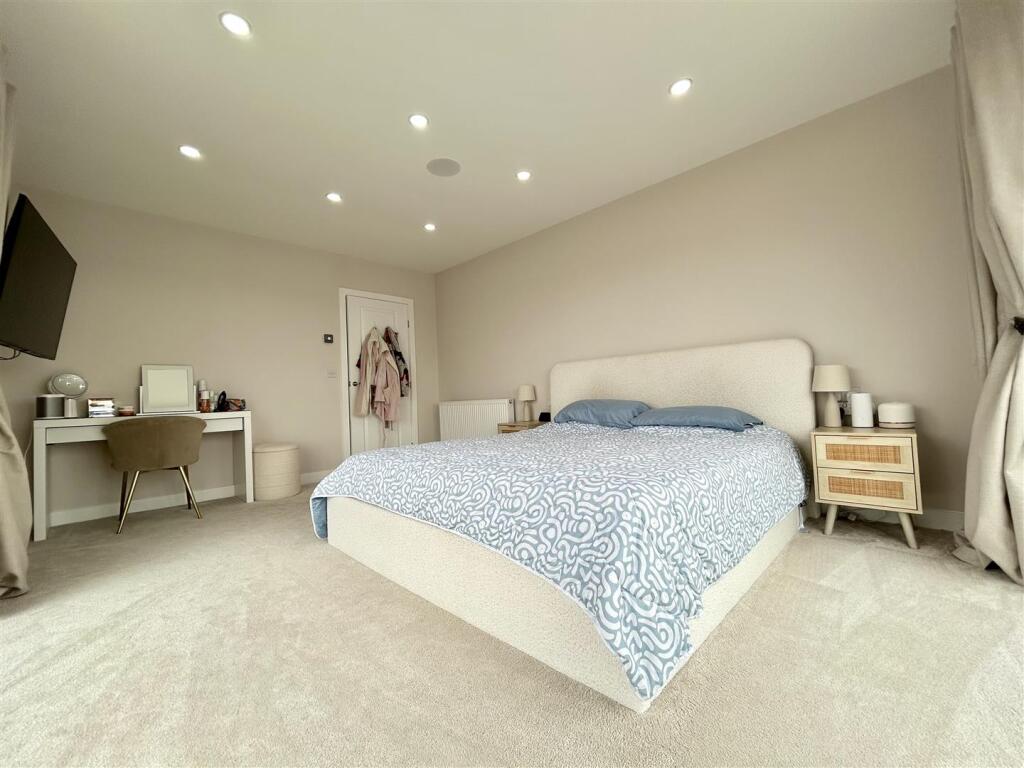 Additional image 19 of Kenilworth Road, Oldbury