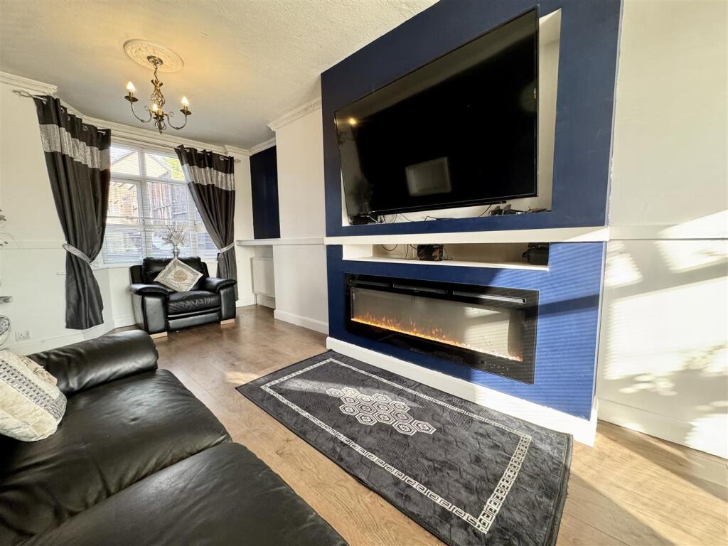 Additional image 3 of Corngreaves Road, Cradley Heath