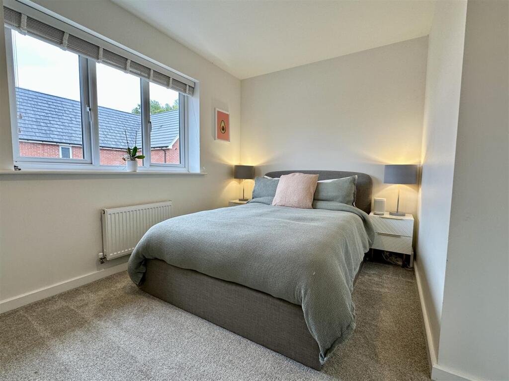 Additional image 15 of Mayors Drive, Alcester