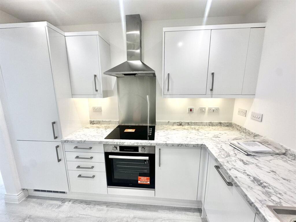 Additional image 12 of The Woodlands, Oldbury, West Midlands, B68