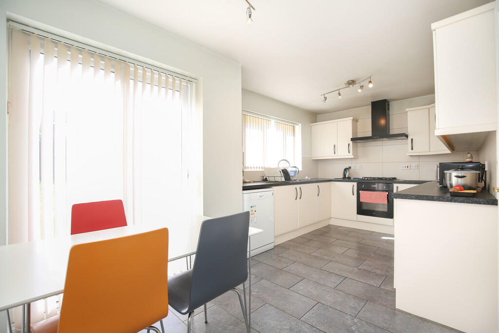 Additional image 3 of Fasson Close, Tamworth