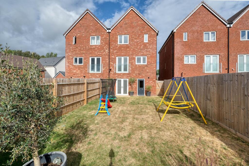 Additional image 26 of Groveley Lane, Cofton Hackett, B45