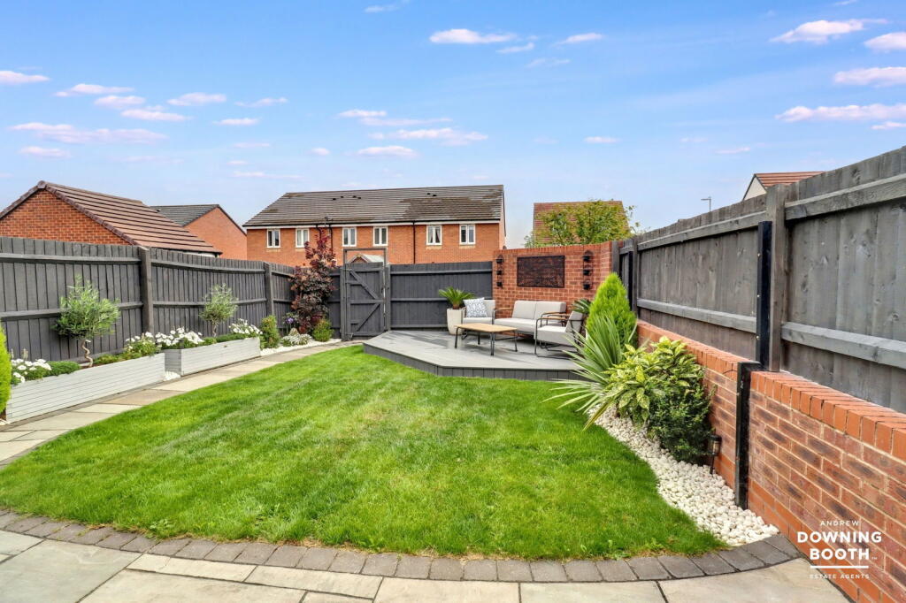 Additional image 26 of Carter Close, Tamworth, B79 8UE - Beautifully Presented Detached Home