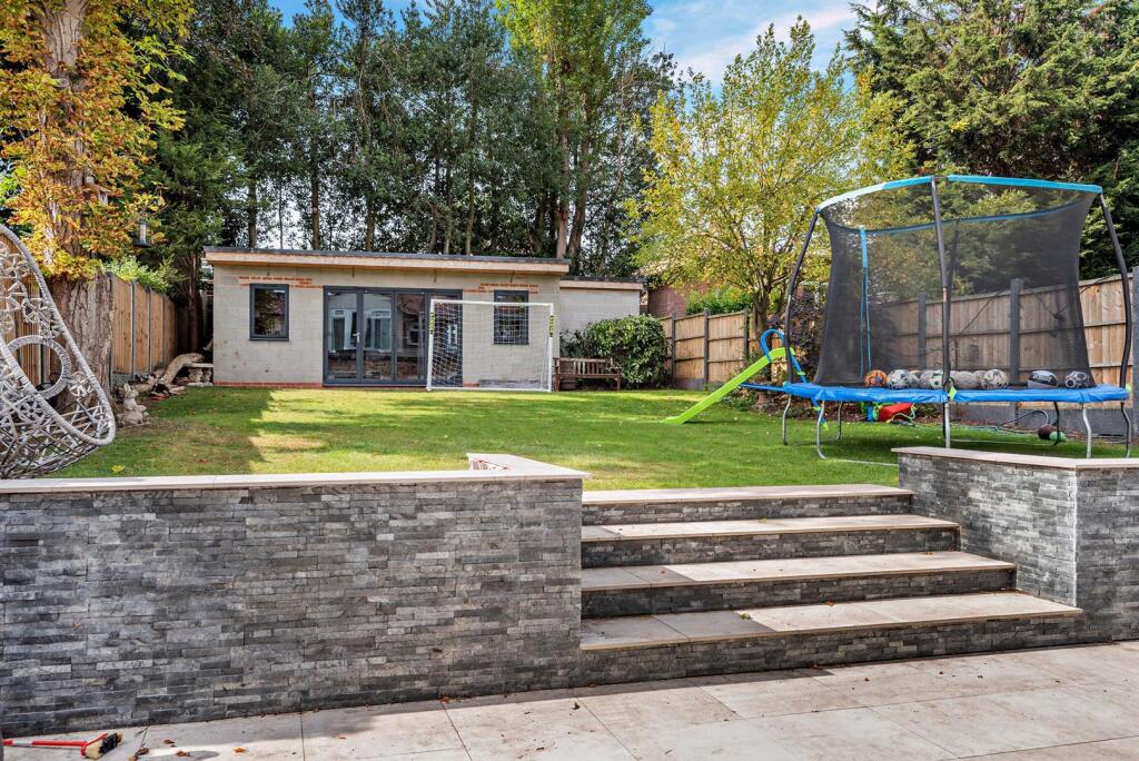 Additional image 31 of Monmouth Drive, Sutton Coldfield