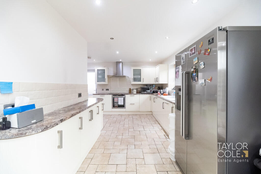 Additional image 6 of Suffolk Way, Tamworth