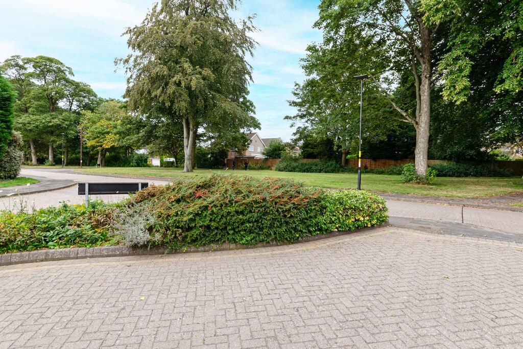 Additional image 34 of Sharrat Field, Four Oaks