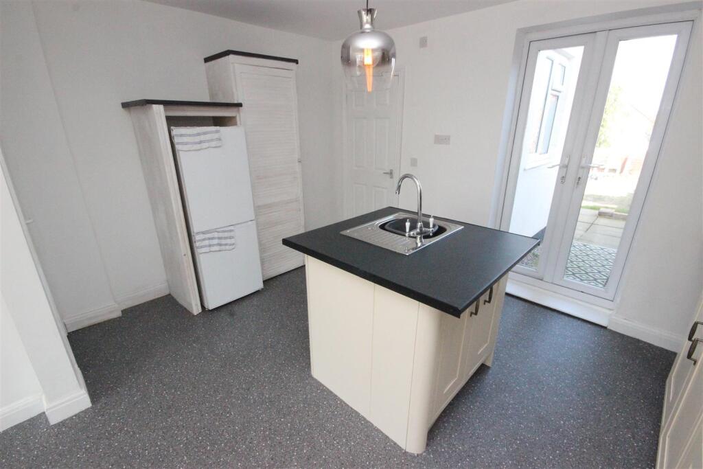 Additional image 4 of Aston Road, Tividale, Oldbury