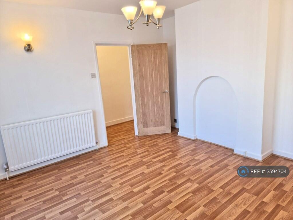 Additional image 26 of Vicarage Road, Smethwick, B67