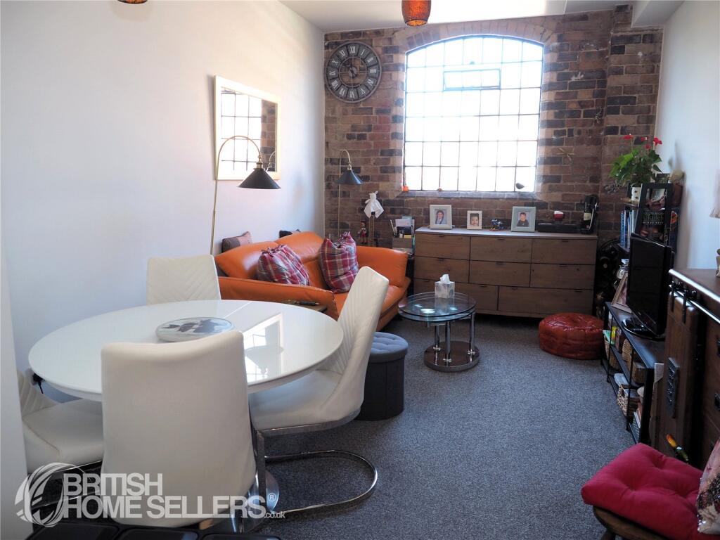 Additional image 5 of Tolson Court, Fazeley, Tamworth, Staffordshire, B78