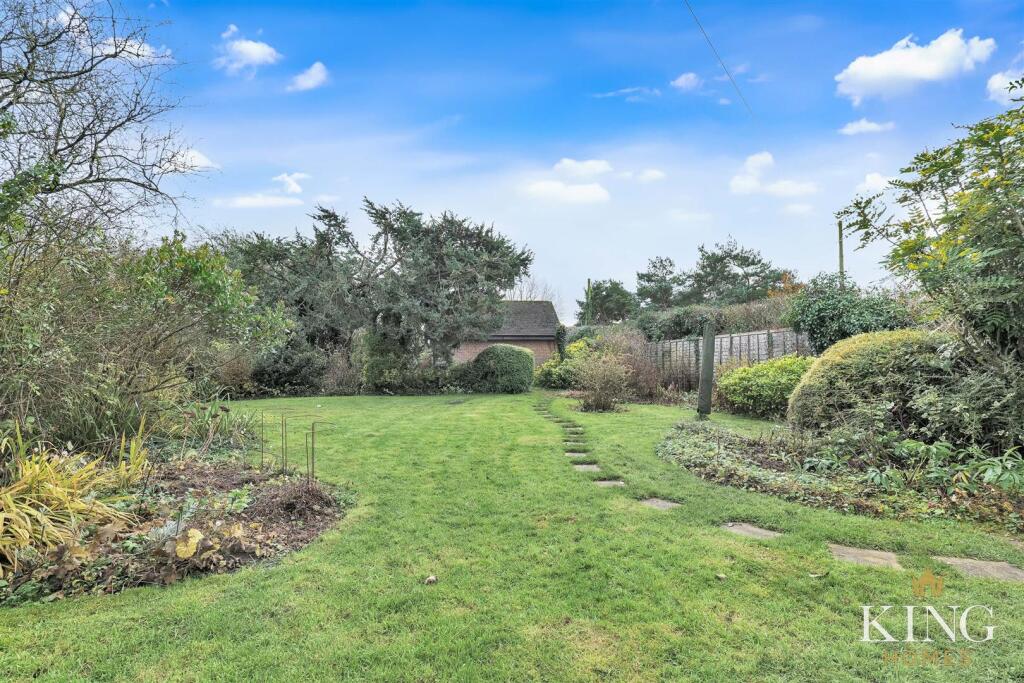 Additional image 28 of Evesham Road, Weethley, Alcester