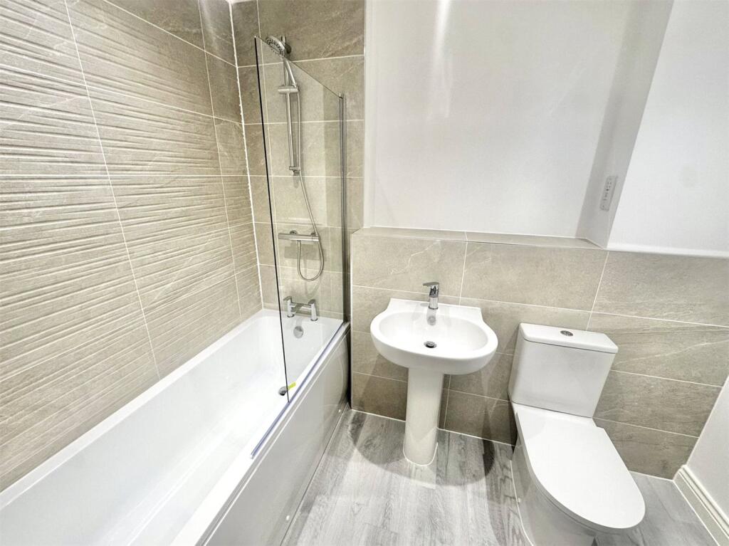 Additional image 7 of The Woodlands, Oldbury, West Midlands, B68