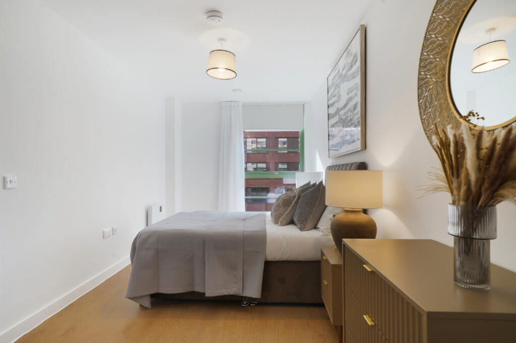 Additional image 10 of Guild Point