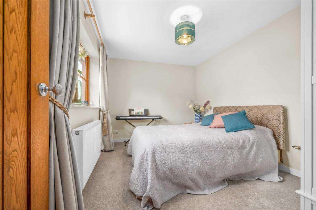 Additional image 18 of Common Lane, Mappleborough Green