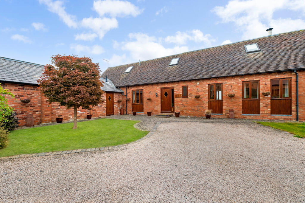 Property image for Stoke Pound, Bromsgrove, Worcestershire