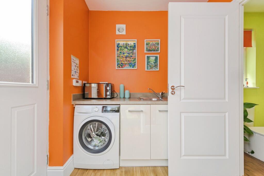 Additional image 7 of Alton Close, Amington, Tamworth, Staffordshire, B77