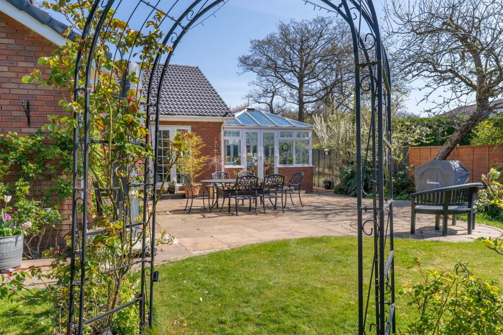 Additional image 24 of Pinfield Drive, Barnt Green, B45