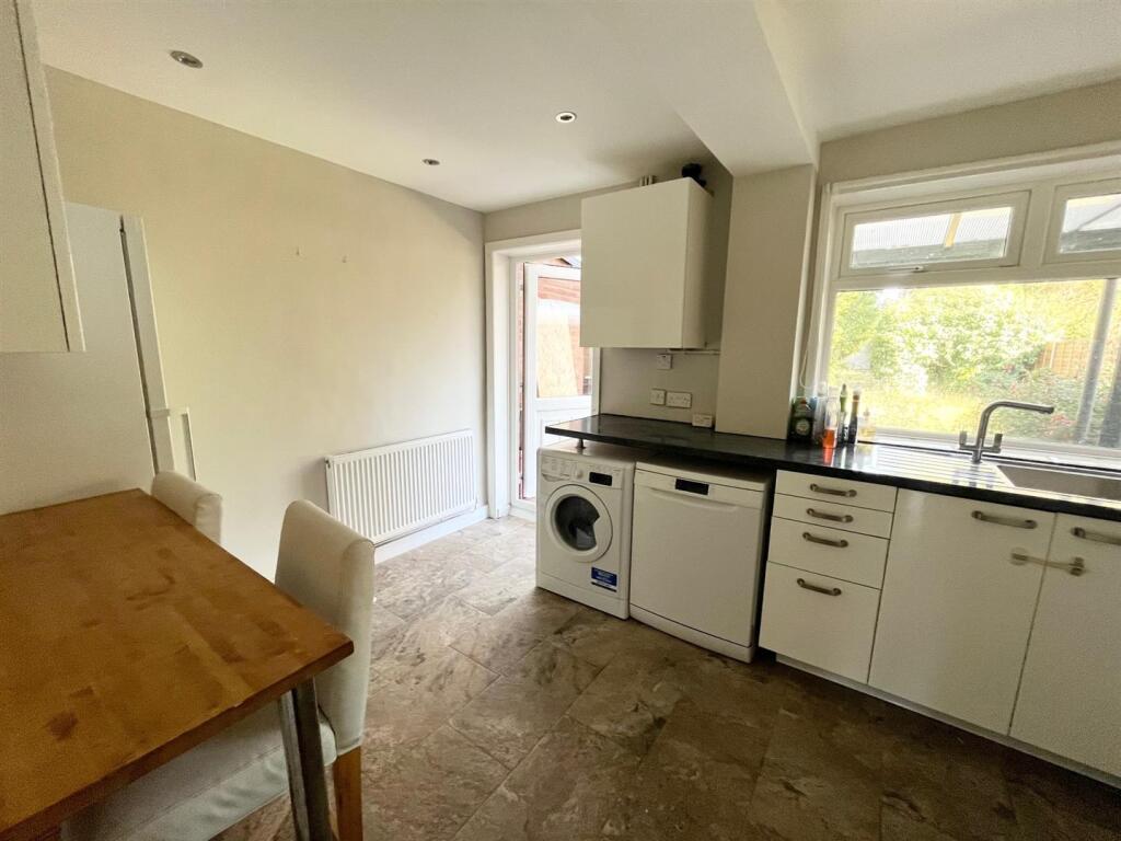 Additional image 4 of Haslucks Green Road, Shirley, Solihull