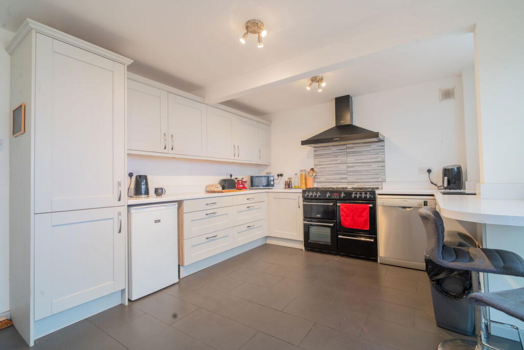Additional image 4 of Ratcliffe Road, Solihull, B91 2JA
