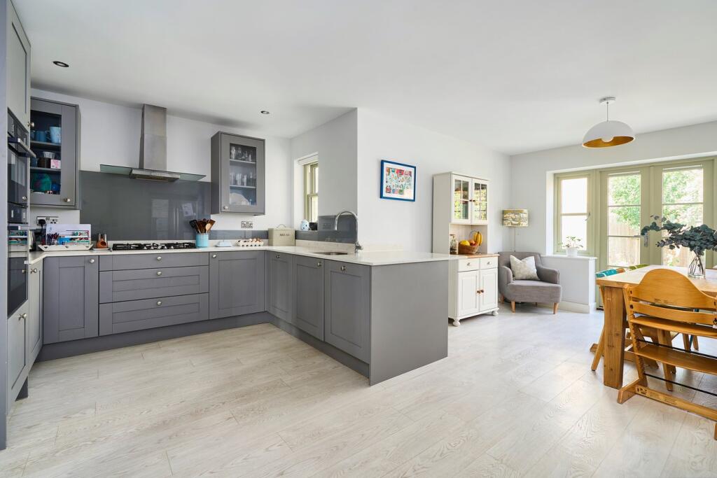 Additional image 12 of St  Lawrence Lane, Rode, BA11