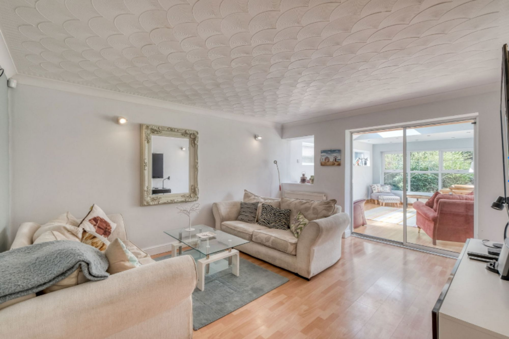 Additional image 4 of Coppice Walk, Cheswick Green, B90