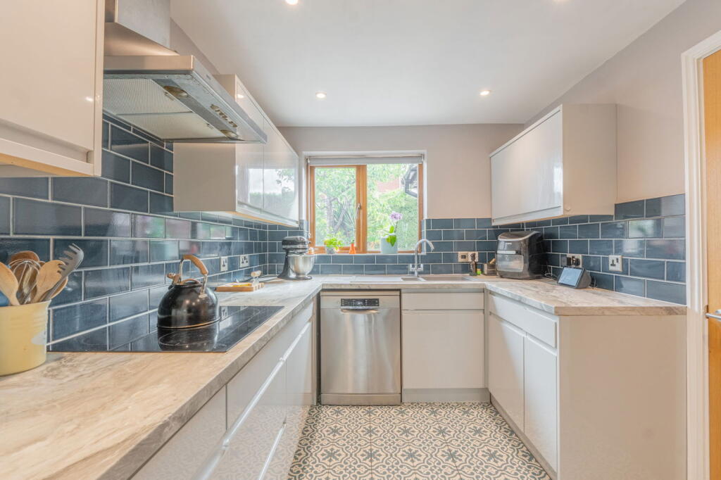 Additional image 6 of Underwood Close, Callow Hill, Redditch, B97 5YS