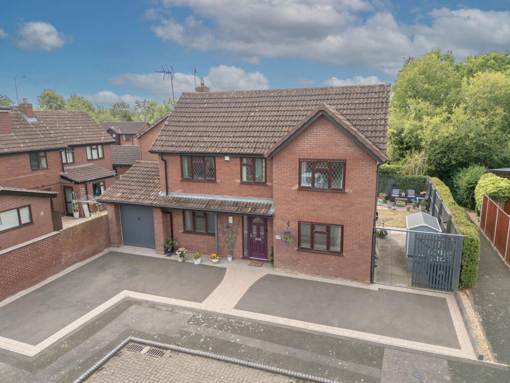 Additional image 36 of Eldersfield Close, Redditch, B98 9NG