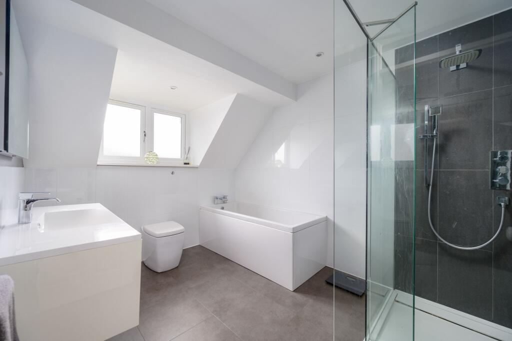 Additional image 13 of Hollyoak Grove, Solihull, B91