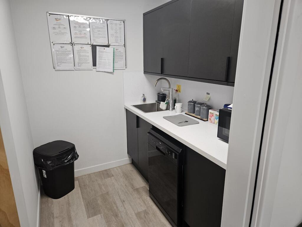 房产图片 7 - 单位1，B座，车站法院，老车站路，索利霍尔，B92 0HA