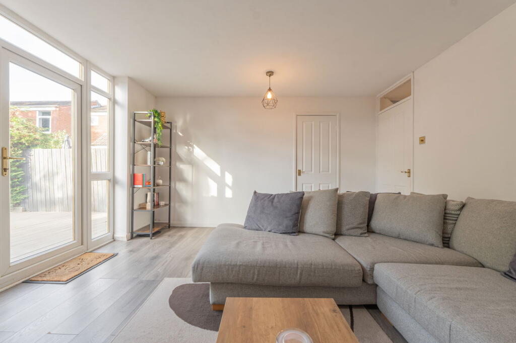 Additional image 12 of Kineton Close, Matchborough West, Redditch, B98 0EU