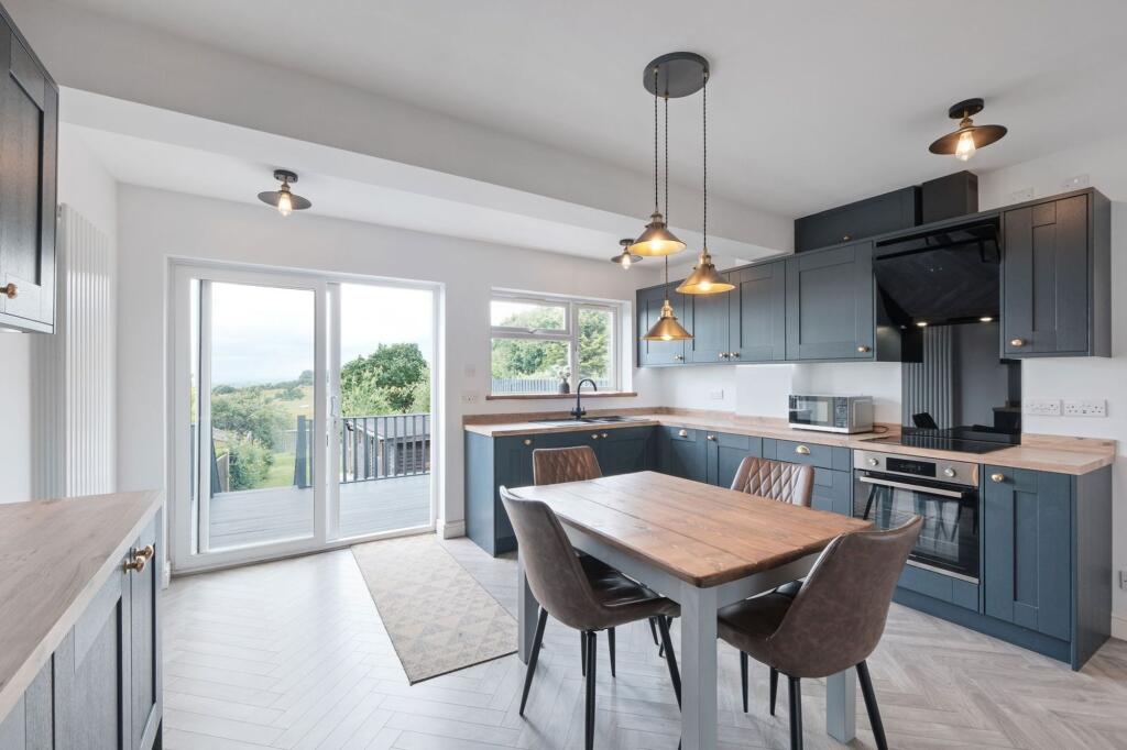 Additional image 3 of Evesham Road, Astwood Bank, B96