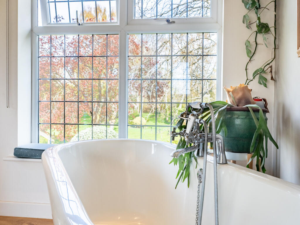 Additional image 24 of Clearwell House, Nearly 2 Acres, No Chain