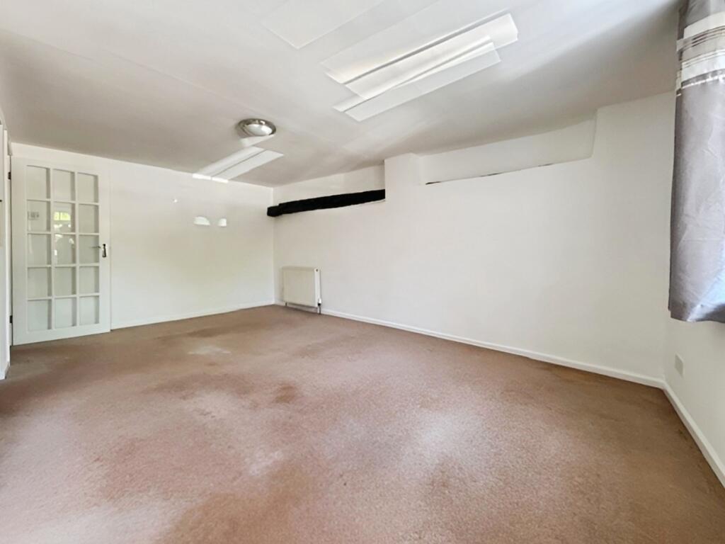 Additional image 4 of Market Place, Warminster, BA12