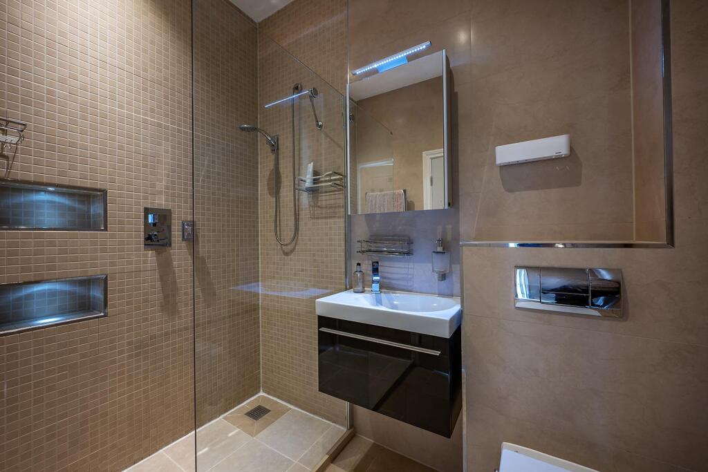 Additional image 14 of Catherines Close, Catherine-De-Barnes, Solihull
