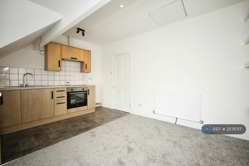 Additional image 2 of Mount Pleasant, Redditch, B97