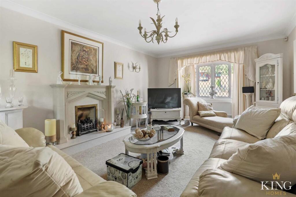 Additional image 4 of Batsford Close, Redditch