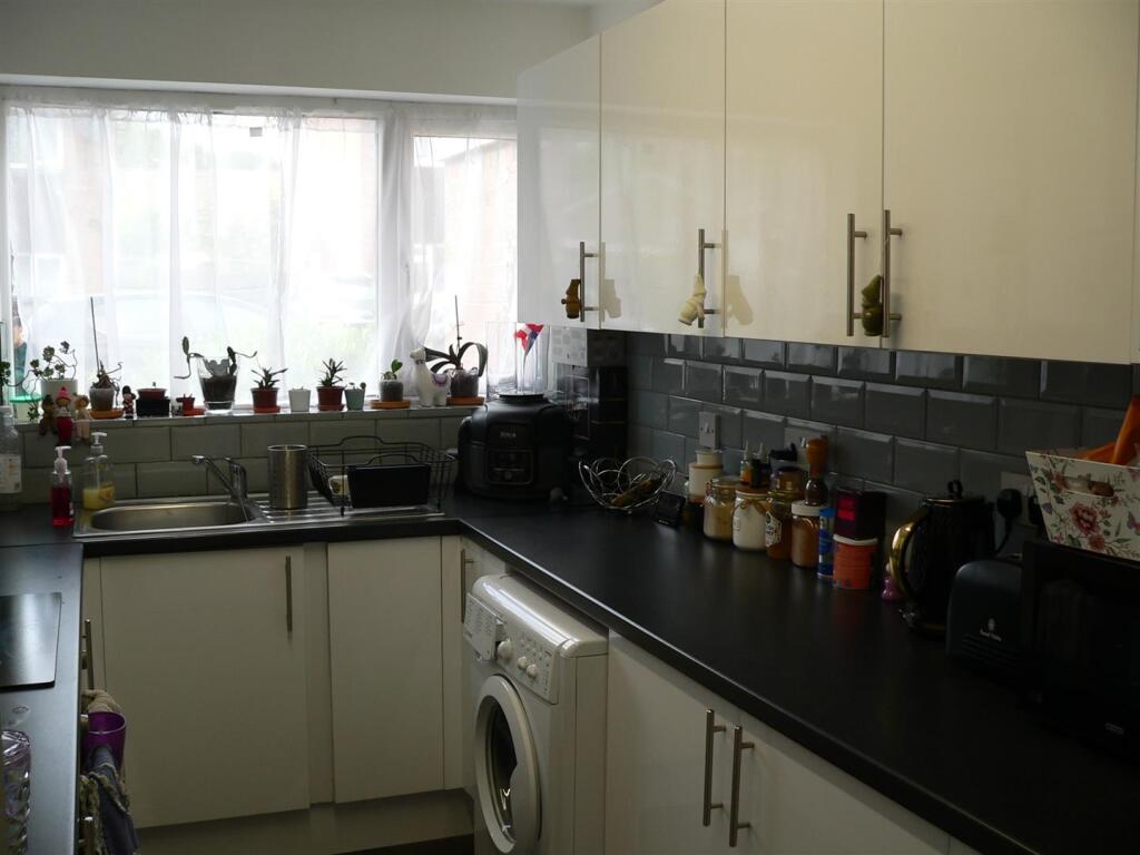 Additional image 4 of Donnington Close, Redditch