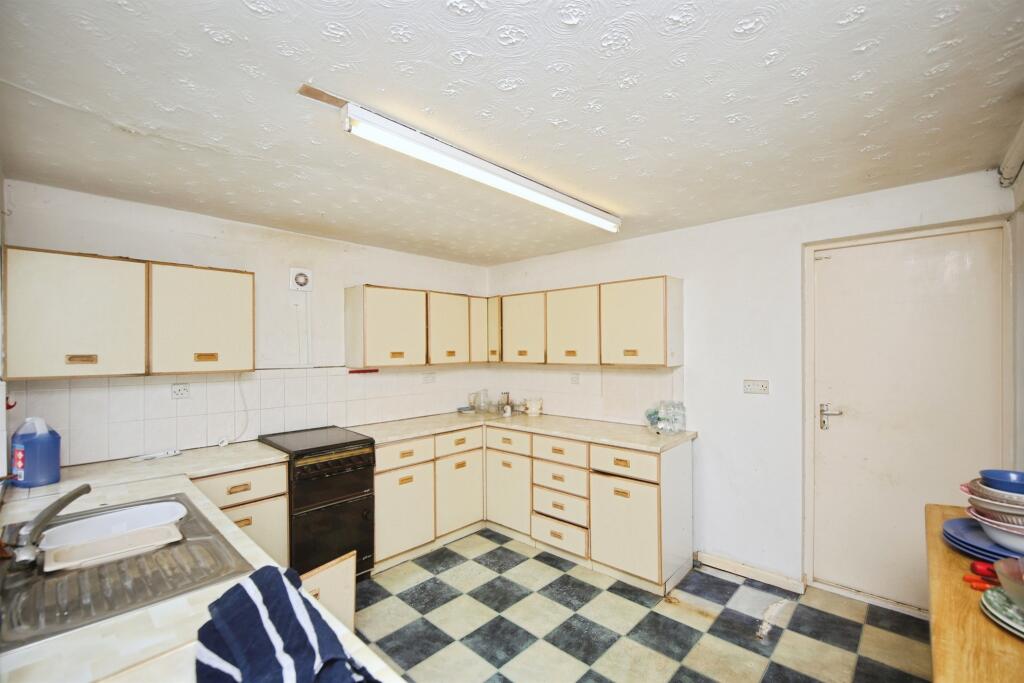 Additional image 7 of Munsley Close, Redditch