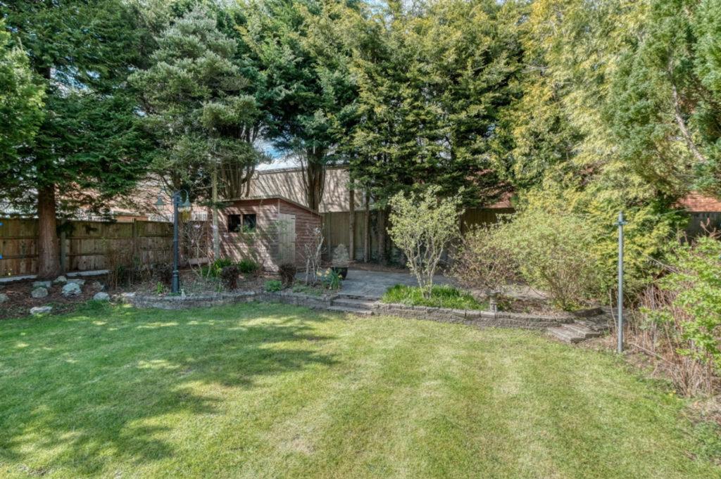 Additional image 18 of Coppice Walk, Cheswick Green, B90