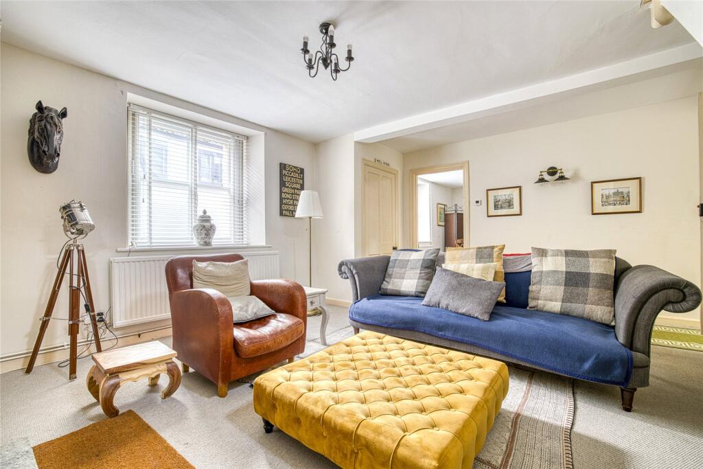 Additional image 3 of High St, Bruton, Somerset, BA10