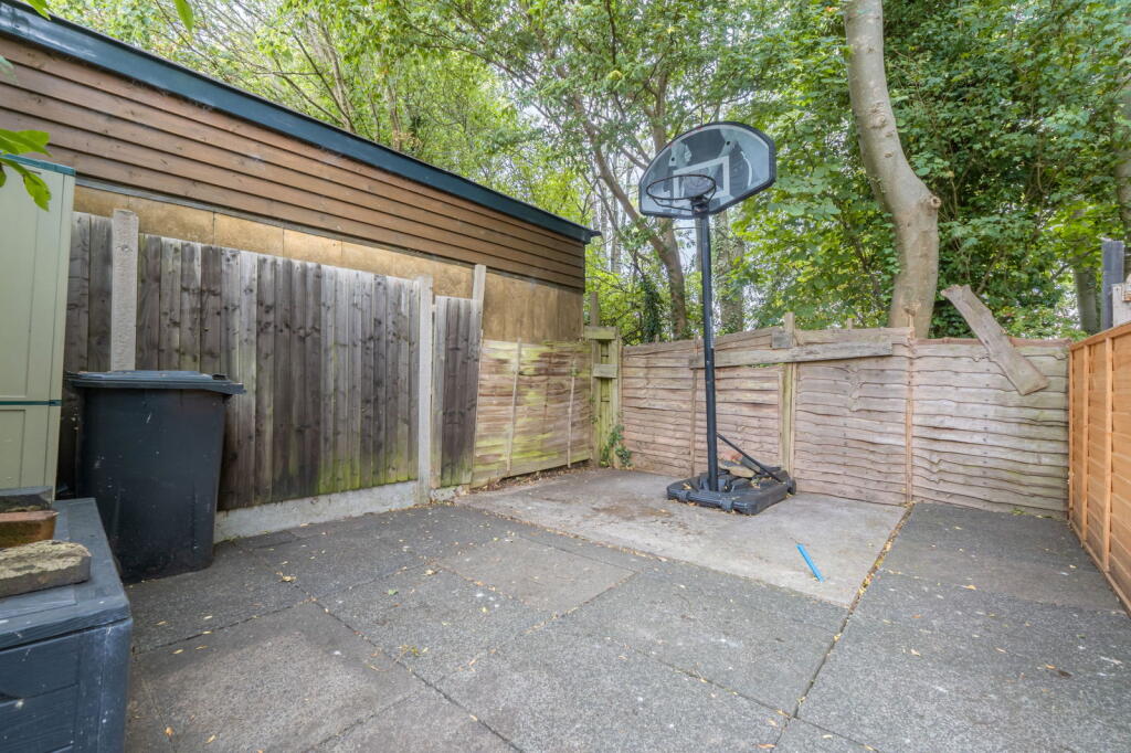 Additional image 32 of Evesham Road, Redditch, B97 5JA