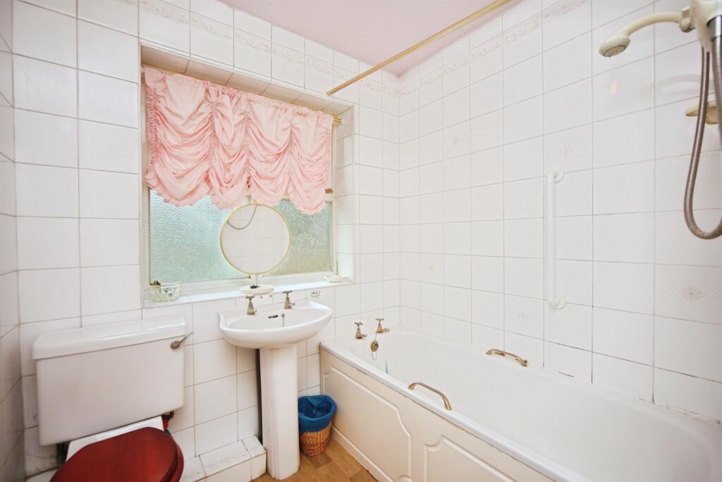 Additional image 14 of Munsley Close, Redditch