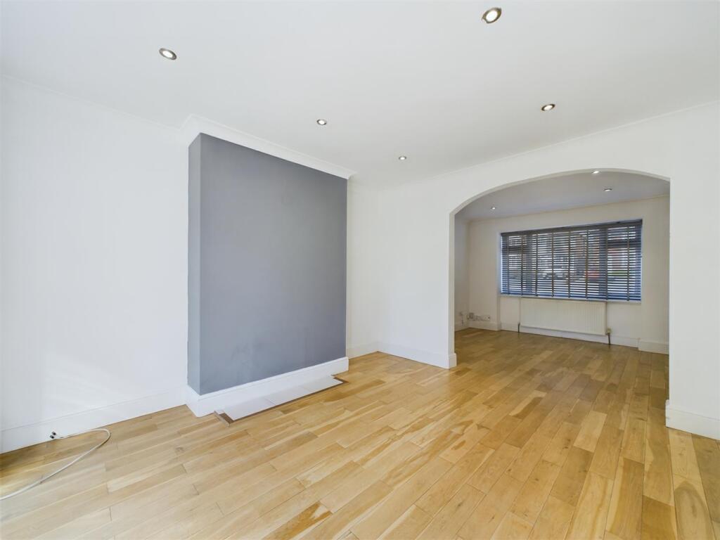 Additional image 3 of Lode Lane Solihull