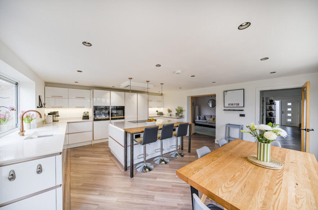 Property image for Pedlars Grove, Chapmanslade, Near Frome, BA13