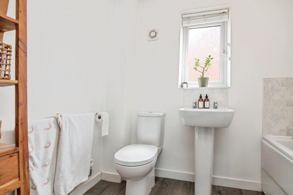 Additional image 20 of Hawling Street, Redditch