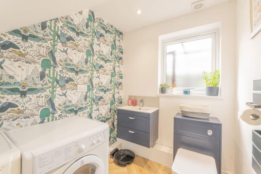 Additional image 17 of Eldersfield Close, Redditch, B98 9NG