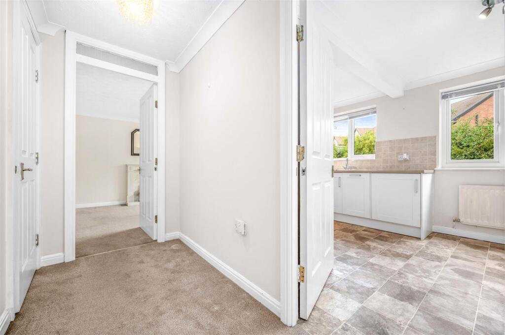 Additional image 7 of Chestnut Walk, Henley-In-Arden