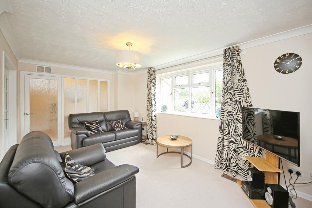 Additional image 2 of Kempsford Close, Redditch