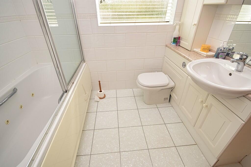 Additional image 23 of Ralph Road, Shirley